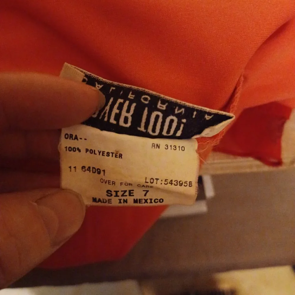 Sexy Little Red Floral Dress - Size 7 - Picture 8 of 9